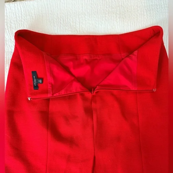 Ann Taylor Scarlet Pencil Skirt - Picture 6 of 10